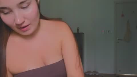 Dani and May online show from June 12, 5:17 am