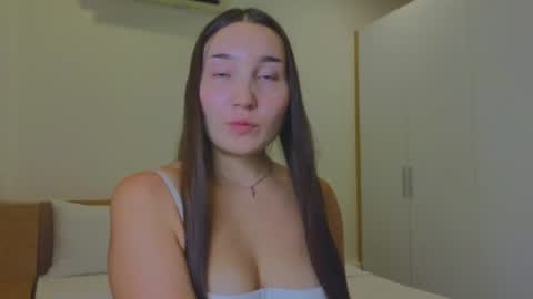 Dani and May online show from July 16, 2:42 pm