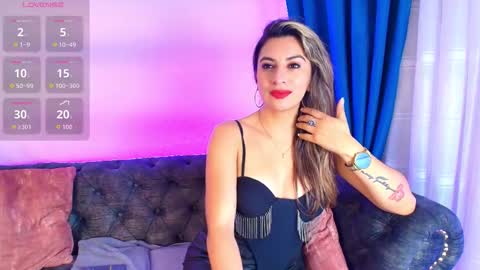 may_wood online show from November 18, 1:14 pm