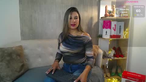 may_wood online show from March 28, 12:17 pm