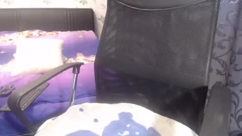 Maya online show from February 13, 8:17 am