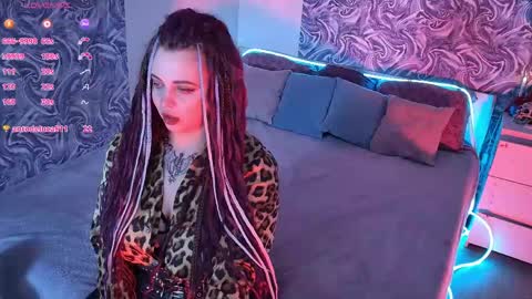 Maya Mils online show from May 30, 2:10 am