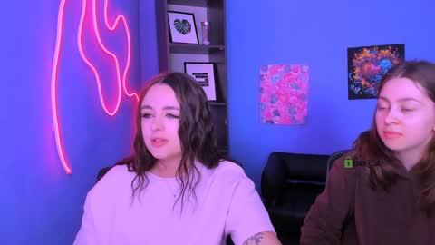 Maya online show from April 8, 7:55 am