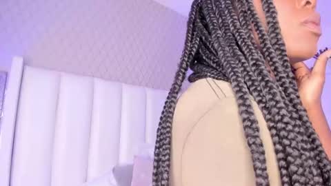 Maya online show from March 1, 4:15 am