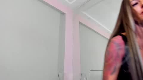 Maya online show from January 13, 5:48 am