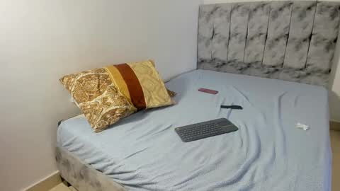 Mayky... online show from March 7, 7:14 pm