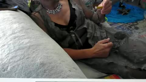 McLipps online show from December 8, 8:58 pm