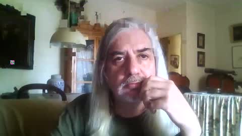 Manu online show from December 28, 3:26 pm