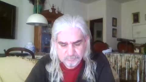 Manu online show from February 6, 5:51 pm
