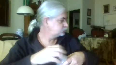 Manu online show from January 29, 8:35 pm
