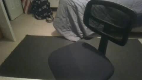 Snapshot of md3211 chatting on February 4, 12:08 am md3211 online show from February 4, 12:08 am