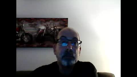 me at home online show from February 19, 2:33 am