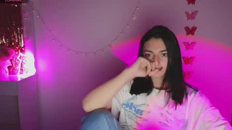 Dina online show from March 7, 10:21 pm