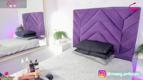 meeganfoox online show from February 24, 3:42 am