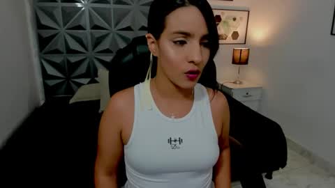 megan__monroe online show from December 22, 9:54 pm