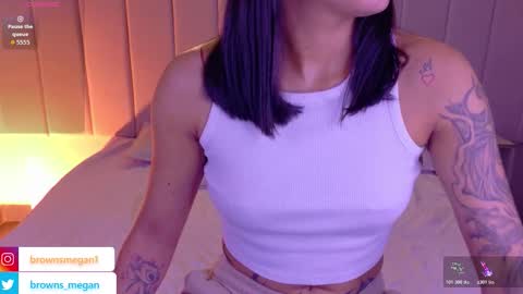 Megan  online show from January 17, 12:58 pm