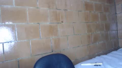 Megan and sophi online show from April 19, 1:17 am