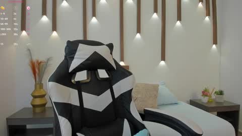 MEGAN COOPER online show from September 13, 7:49 pm