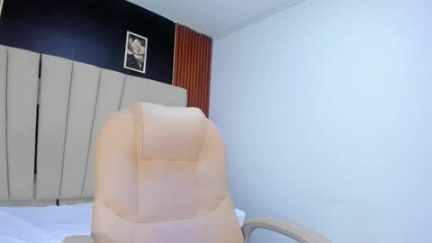 Megan online show from January 19, 3:05 am