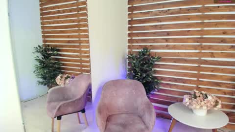 megan_raiin online show from March 9, 5:33 am