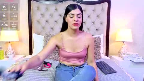 MeganM online show from March 2, 12:01 pm