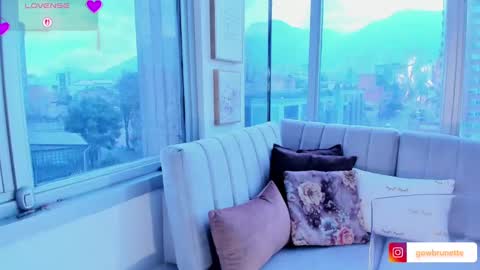 Mara online show from February 9, 1:46 pm