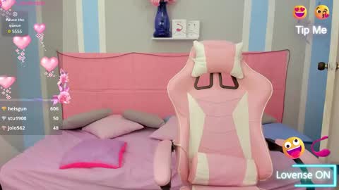 Megan Queen online show from February 3, 9:39 pm