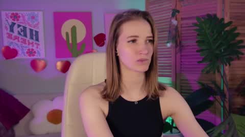 megan online show from April 12, 6:12 pm