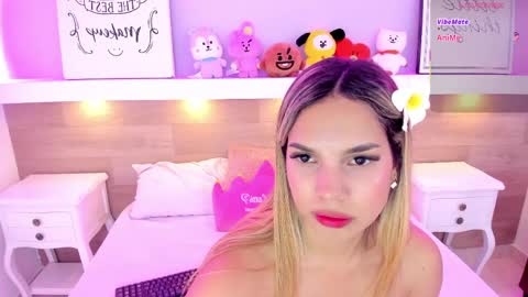 Megan online show from April 12, 8:02 pm