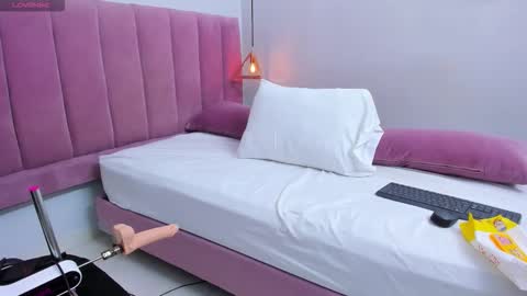 Megan  online show from March 16, 7:40 pm