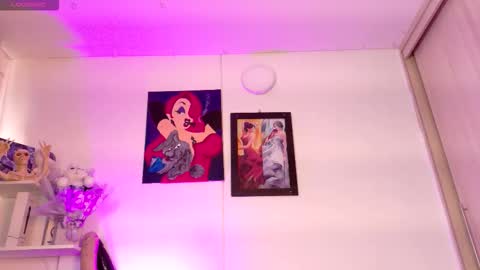 Megan online show from March 3, 7:10 pm