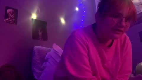 Megeggs online show from February 19, 9:06 am