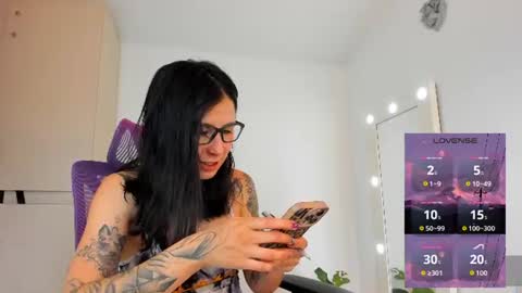 Juli online show from July 2, 5:07 pm