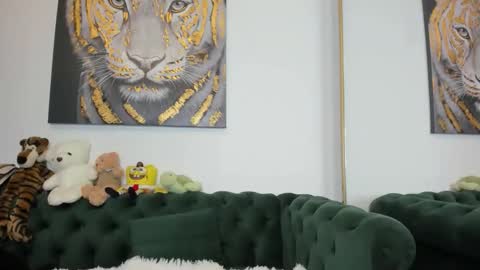 megpalmer online show from March 17, 12:32 pm