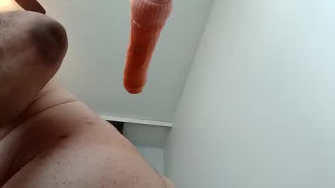 meheriuk68 online show from November 29, 5:20 pm