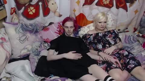 Yuta and Meidi online show from January 13, 3:58 pm