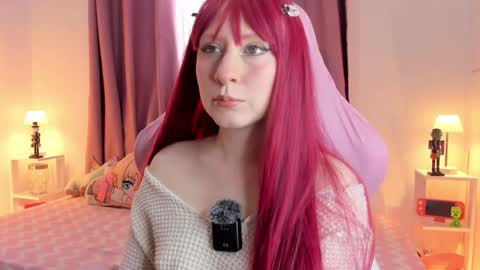 Mei  online show from October 9, 9:09 pm