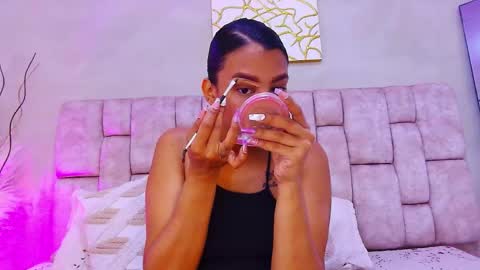 Melany online show from May 26, 1:06 pm