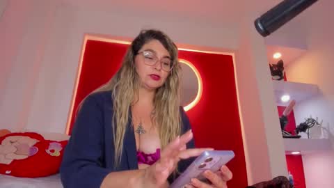 Melany  online show from October 24, 1:45 pm