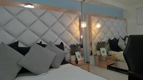 melina_voss online show from March 25, 5:36 am