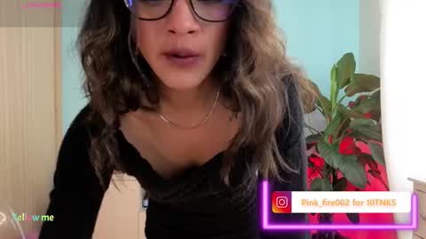 Melissa online show from November 18, 12:52 pm