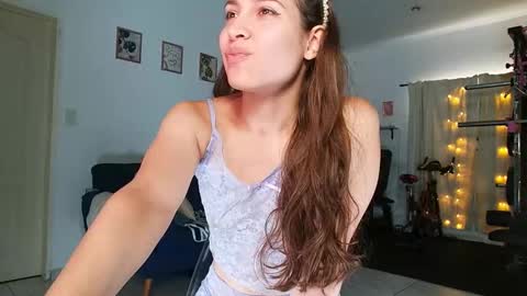 Melisa online show from March 5, 4:05 pm