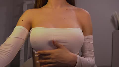 WE ARE NOT LESBIAN WE ARE NOT KISSING Alisa right  Katty left.  Free action requestsBAN  .     start online show from February 8, 7:27 pm