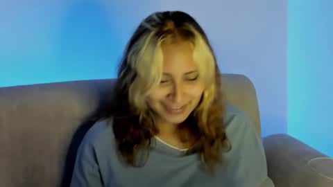 melissa_noir online show from March 4, 6:10 am