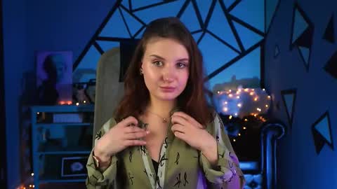 Melissa but you can call me Mel or Lissa online show from March 4, 8:24 am