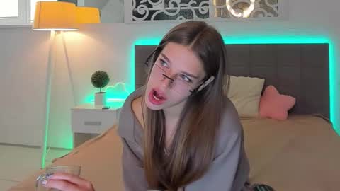MelissaCrayzy online show from May 14, 7:06 am