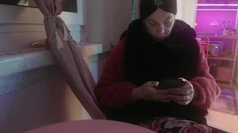 Melli online show from January 7, 8:25 pm