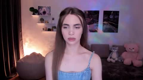 Snapshot of mellifluoustess chatting on September 21, 11:42 pm Tessa online show from September 21, 11:42 pm