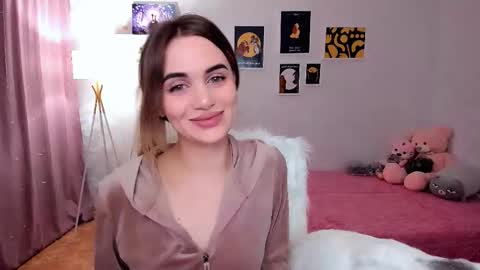 Snapshot of mellifluoustess chatting on February 26, 9:31 pm Tessa online show from February 26, 9:31 pm