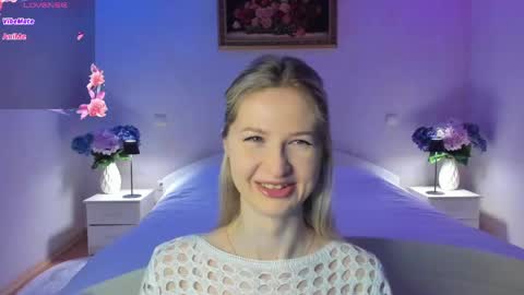 Mellina online show from April 14, 8:45 pm